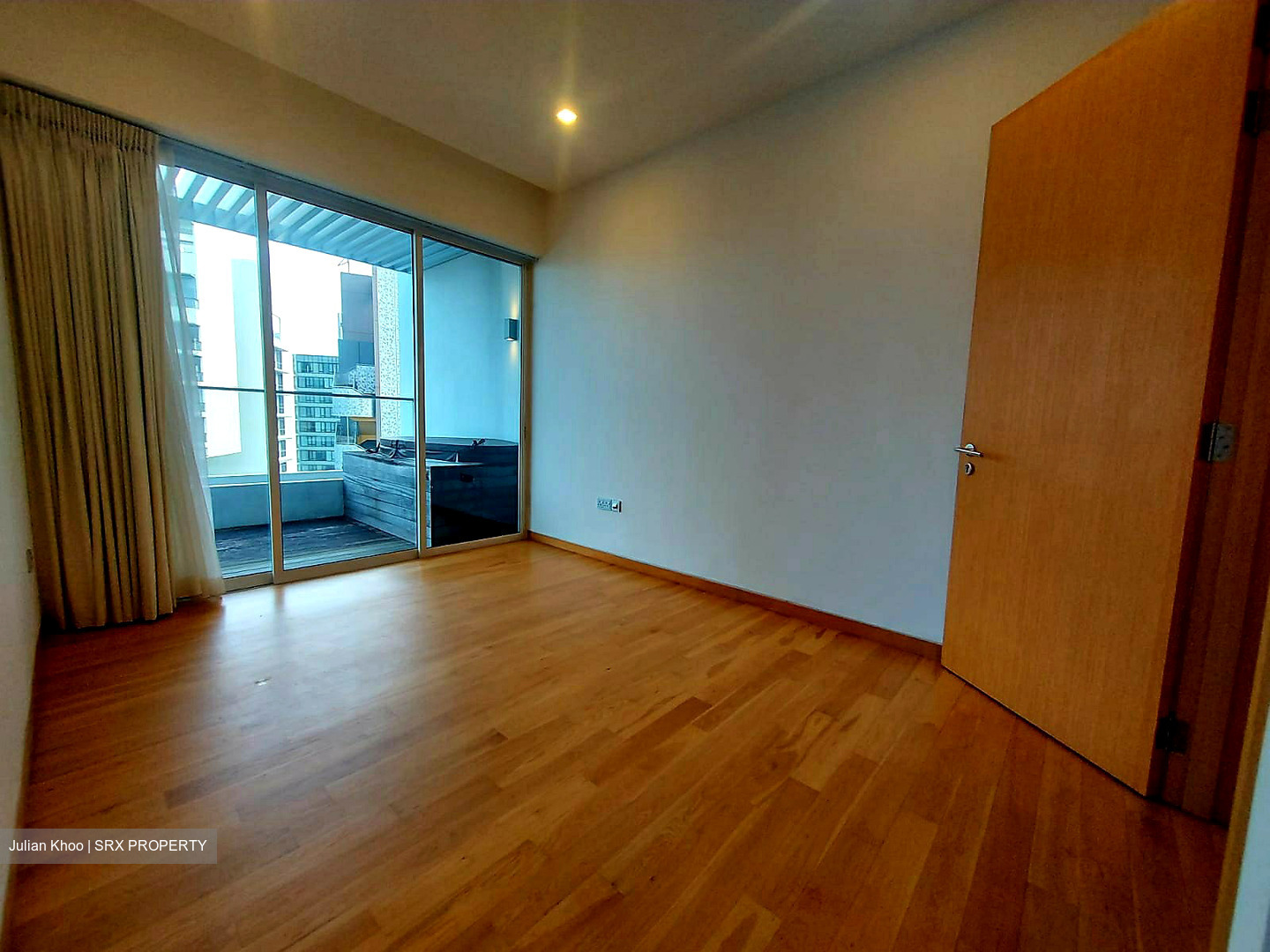The Peak @ Cairnhill II (D9), Apartment #434989581